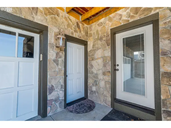 741 S 47TH ST, Springfield, OR 97478