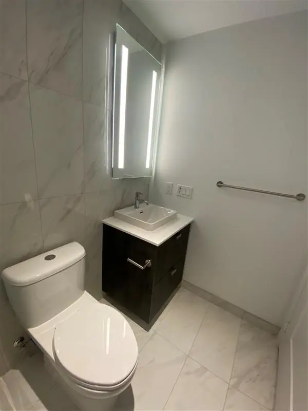 470 Front ST W #1014, Toronto C01, ON M5V 0V6