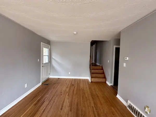 108 Iroquois AVE, Oshawa, ON L1G 3X3