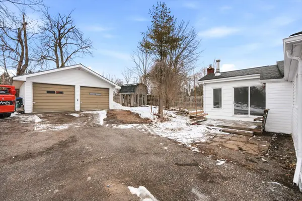 7866 Yonge ST N, Innisfil, ON L9S 1L4