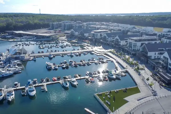 301 Sea Ray AVE #C319, Innisfil, ON L9S 0L8