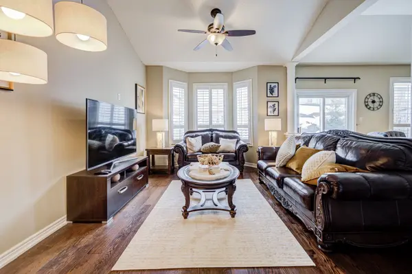 15 Tacc TRL, Vaughan, ON L4H 2H4