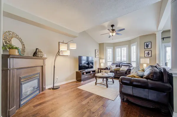 15 Tacc TRL, Vaughan, ON L4H 2H4