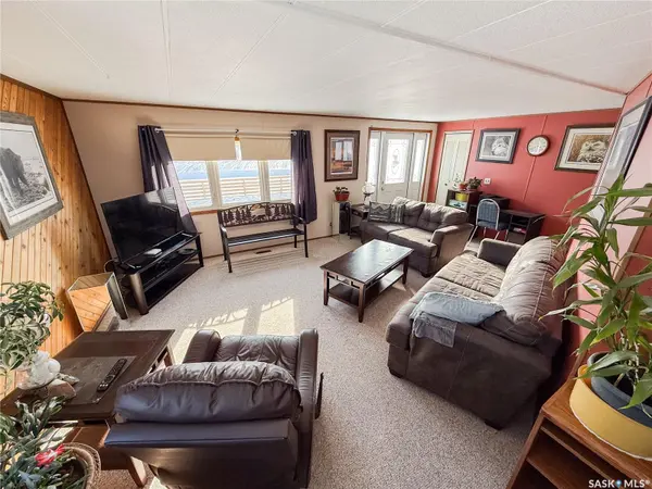 201-203 4th AVENUE, Climax, SK S0N 0N0