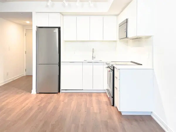 30 samuel wood WAY #1003, Toronto W08, ON M9B 0C9