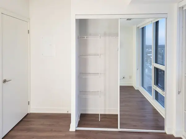 30 samuel wood WAY #1003, Toronto W08, ON M9B 0C9