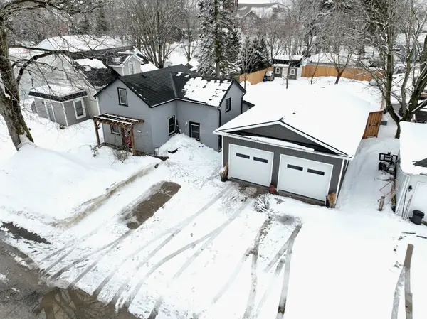 320 Albert ST, Huron East, ON N0G 1H0