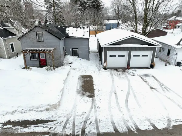 320 Albert ST, Huron East, ON N0G 1H0