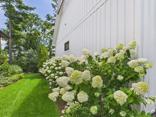 872 16th ST, Hanover, ON N4N 0B7