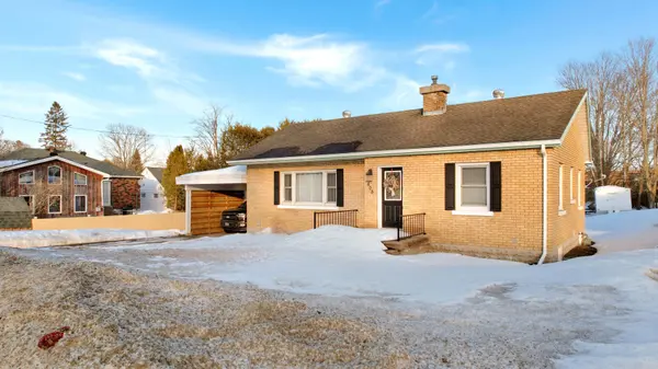 408 Mcnab ST, Brockton, ON N0G 2V0