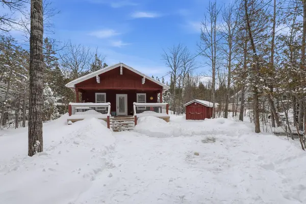 38 Miller Lake RD, Northern Bruce Peninsula, ON N0H 1Z0