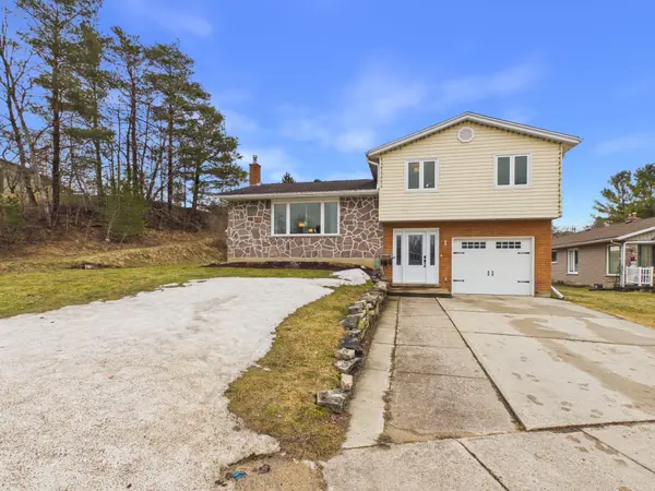 1 Centennial DR, Brockton, ON N0G 2V0