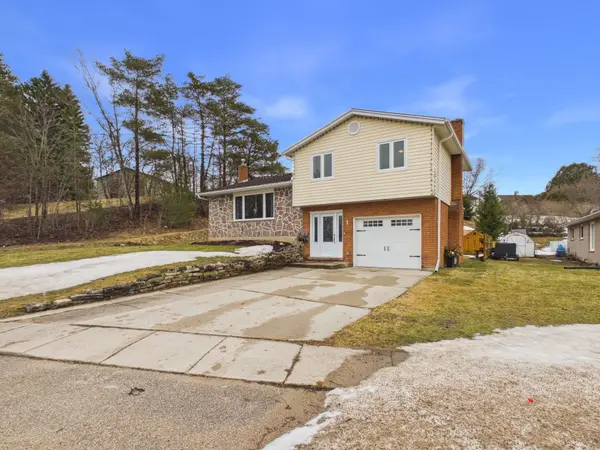 1 Centennial DR, Brockton, ON N0G 2V0