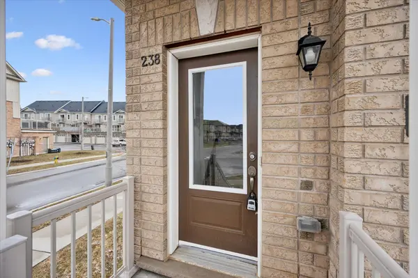 238 Law DR, Guelph, ON N1E 0P6