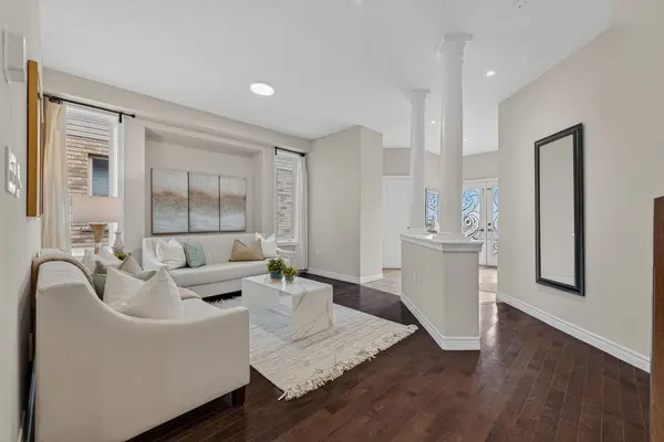 100 Garinger CRES, Hamilton, ON L0R 1C0