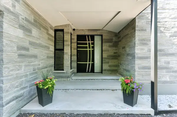 6 Campbell Farm RD, Brant, ON N3T 5L6