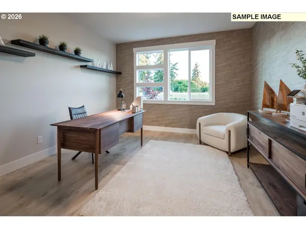 S Tyee LN, Oregon City, OR 97045