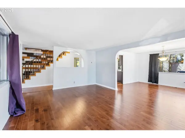 320 DELLWOOD DR, Eugene, OR 97405