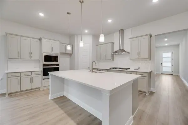 7123 Manhattan Drive, Rowlett, TX 75088