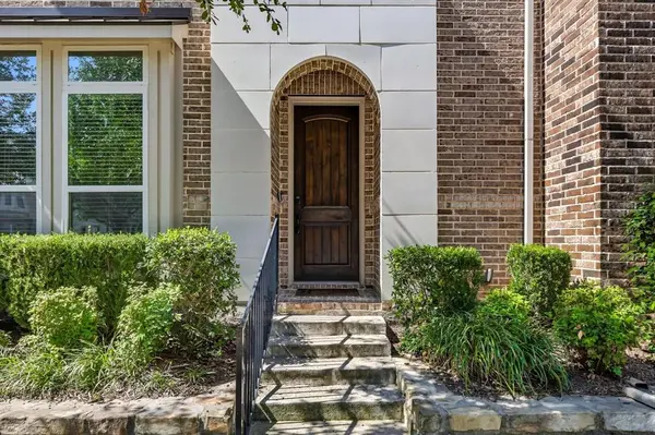 4217 Broadway Avenue, Flower Mound, TX 75028