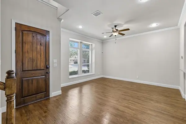 4217 Broadway Avenue, Flower Mound, TX 75028