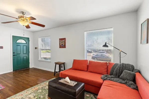 2739 Livingston Avenue, Fort Worth, TX 76110