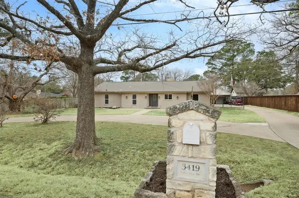 3419 Lakeridge Drive, Grapevine, TX 76051