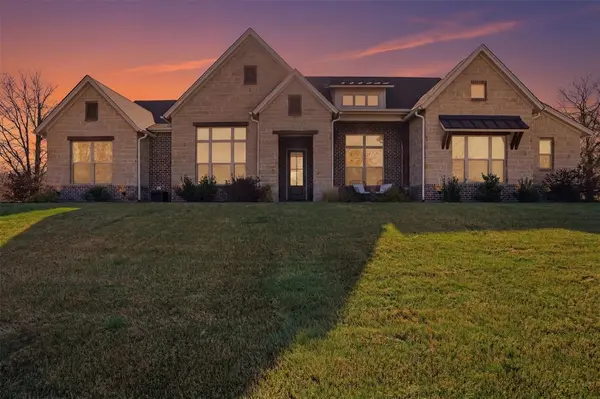 1001 Bear Creek Ranch Road, Aledo, TX 76008