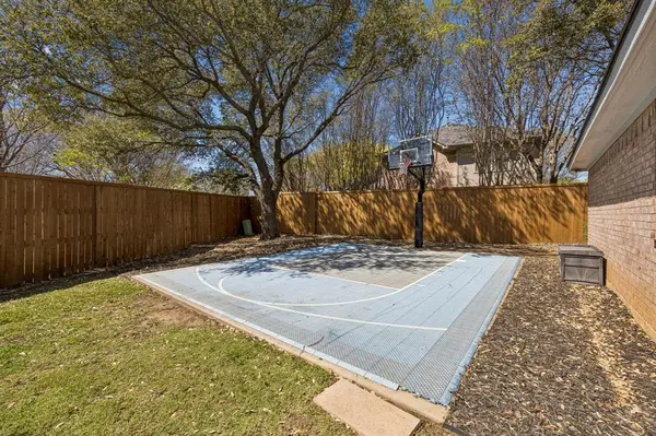 5 Cimarron Court, Trophy Club, TX 76262