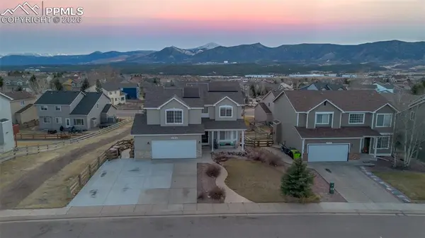 389 Oxbow DR, Monument, CO 80132