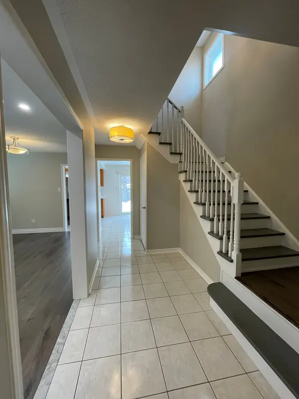 618 Fothergill BLVD, Burlington, ON L7L 6E3