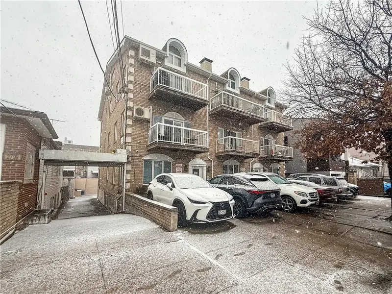 2803 Batchelder ST #1A, Brooklyn, NY 11235