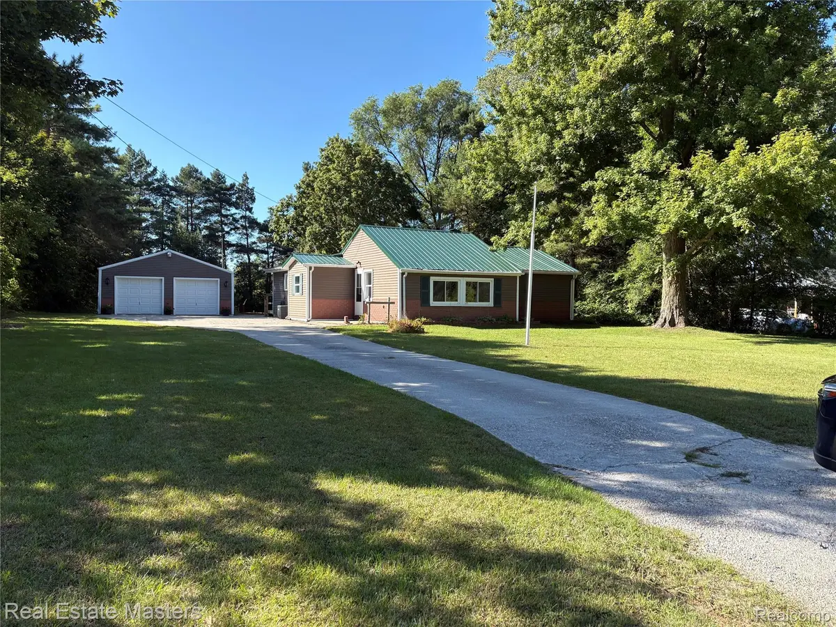 3443 Carrigan RD, Fort Gratiot Charter Township, MI 48059