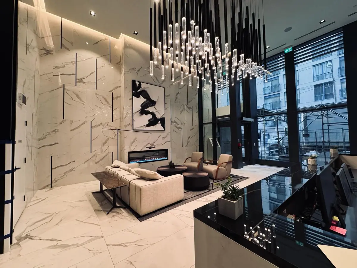 82 Dalhousie ST #2115, Toronto C08, ON M5B 0C5