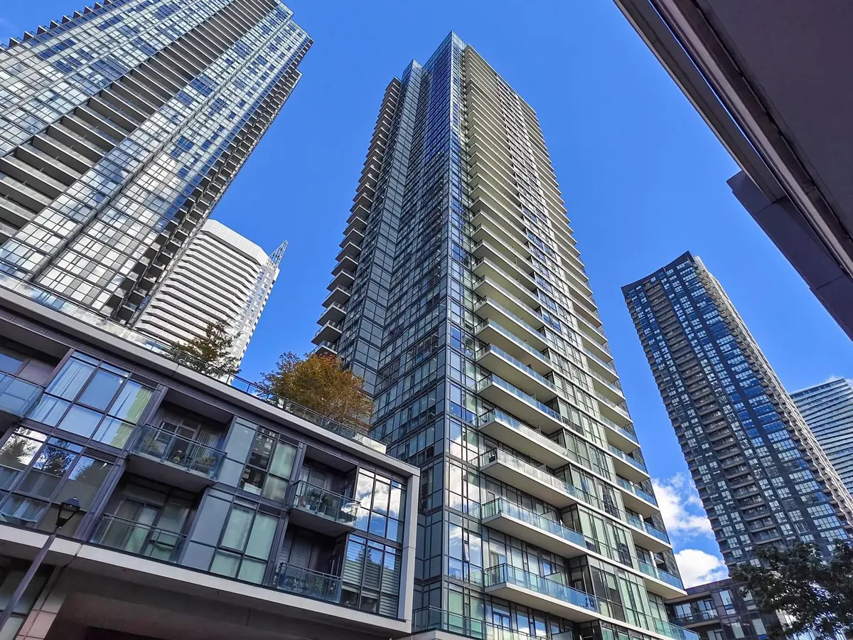 4065 Brickstone Mews #3102, Mississauga, ON L5B 0G3