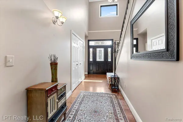 8617 Bonaventure DR, Green Oak Township, MI 48116