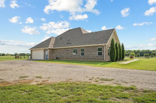 2435 Cobler Road, Collinsville, TX 76233
