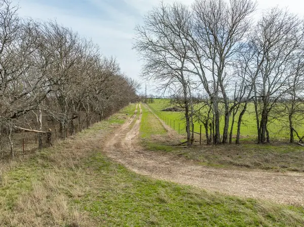 325 HCR 4264, Bynum, TX 76631