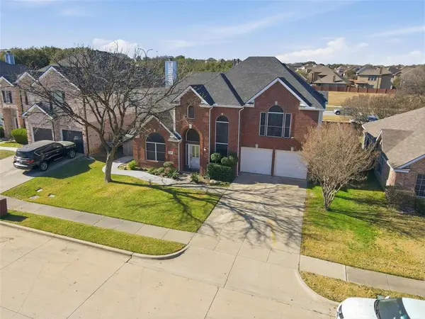 5709 Christy Lane, Haltom City, TX 76137