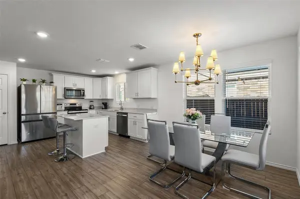 2117 Winding Creek Way, Denton, TX 76208