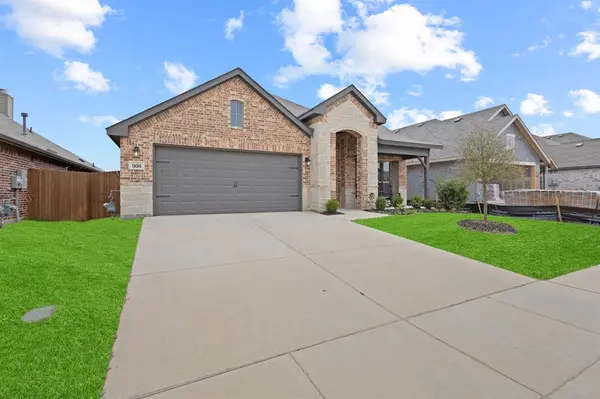 908 Madeline Lane, Cleburne, TX 76033