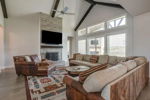 329 Mescalero Street, Aledo, TX 76008