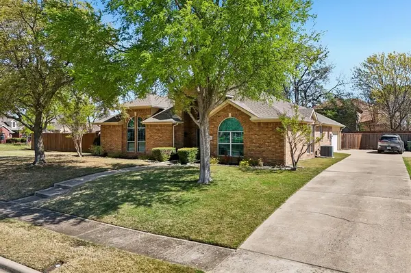 524 Jasmine Drive, Murphy, TX 75094