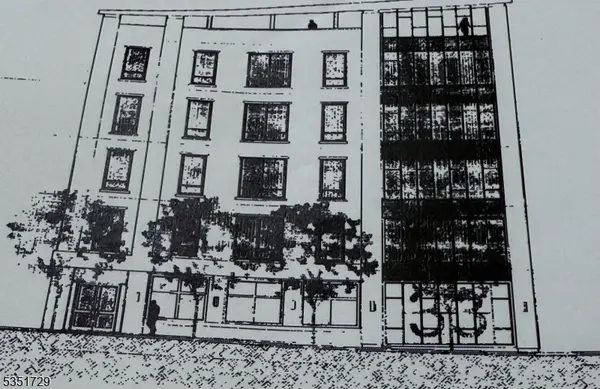 41 Morrell St, Elizabeth City, NJ 07201