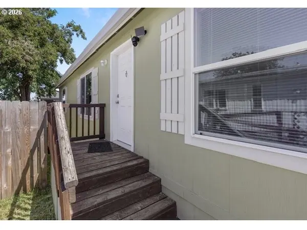 1415 S BERTELSEN RD #143, Eugene, OR 97402