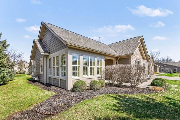 955 Bridge Walk CT SE, Ada Twp, MI 49301