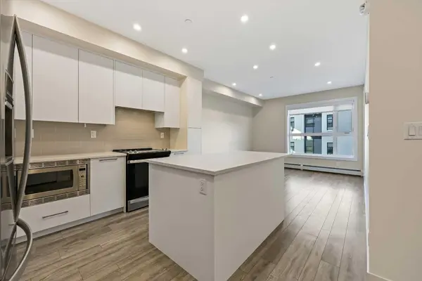 4160 Norford AVE NW #304, Calgary, AB T3B6L8