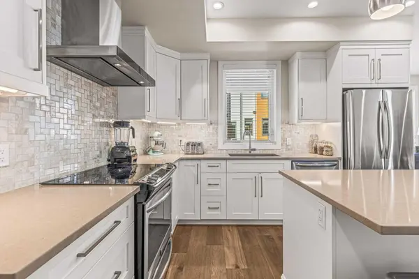 1101 Three Sisters Pkwy #201G, Canmore, AB T1W 0L3