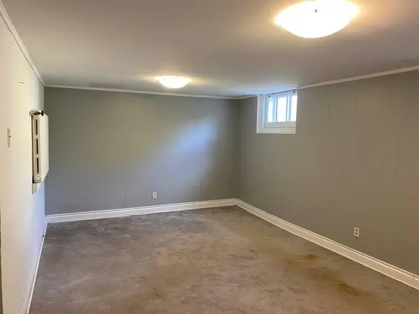 11 Hutton AVE #(BSMT), Toronto E03, ON M4C 3L2