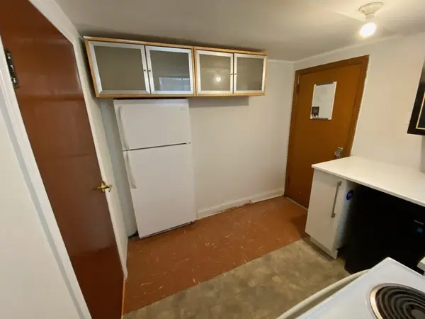 11 Hutton AVE #(BSMT), Toronto E03, ON M4C 3L2